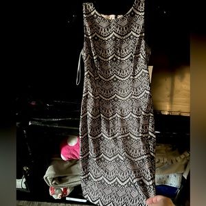 “Jessica Simpson” “cocktail”dress. For business meetings/ events or posh lunch!